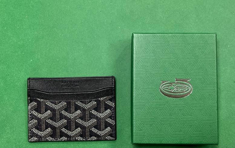 Goyard bags 
