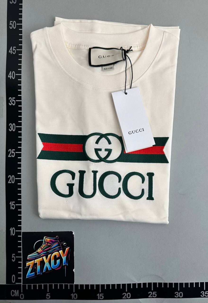 Gucci T-shirt