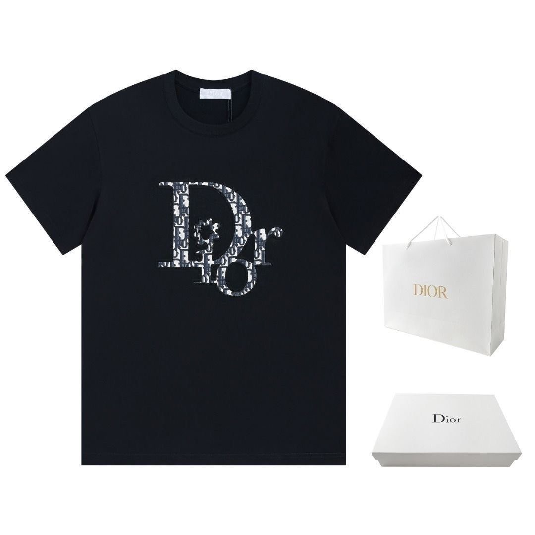 Dior t-shirt