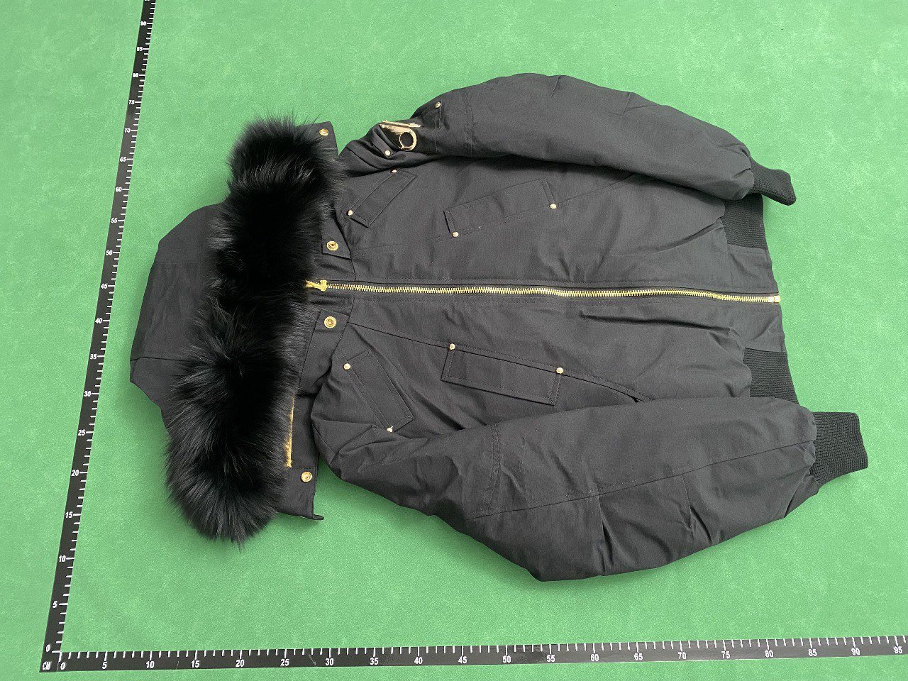 Moose Knuckles Down