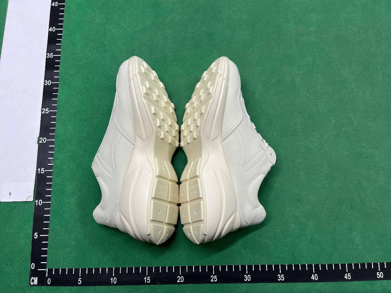Gucci shoes (Style 30+)