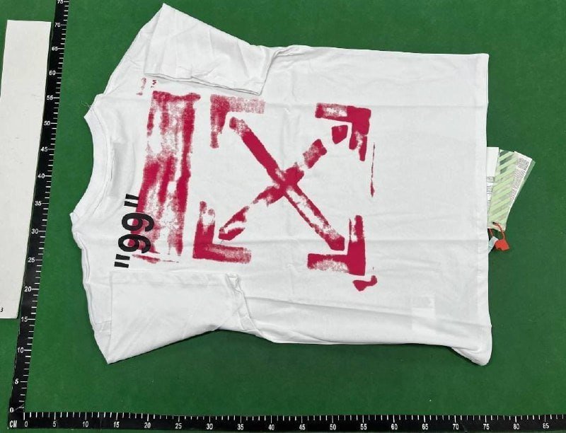 Off-White T-shirt