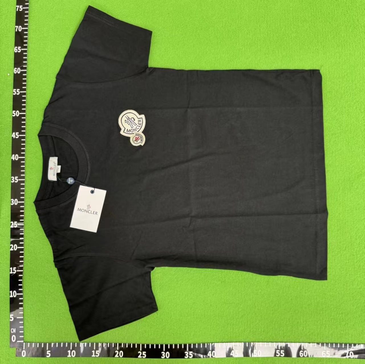 Moncler T-shirt