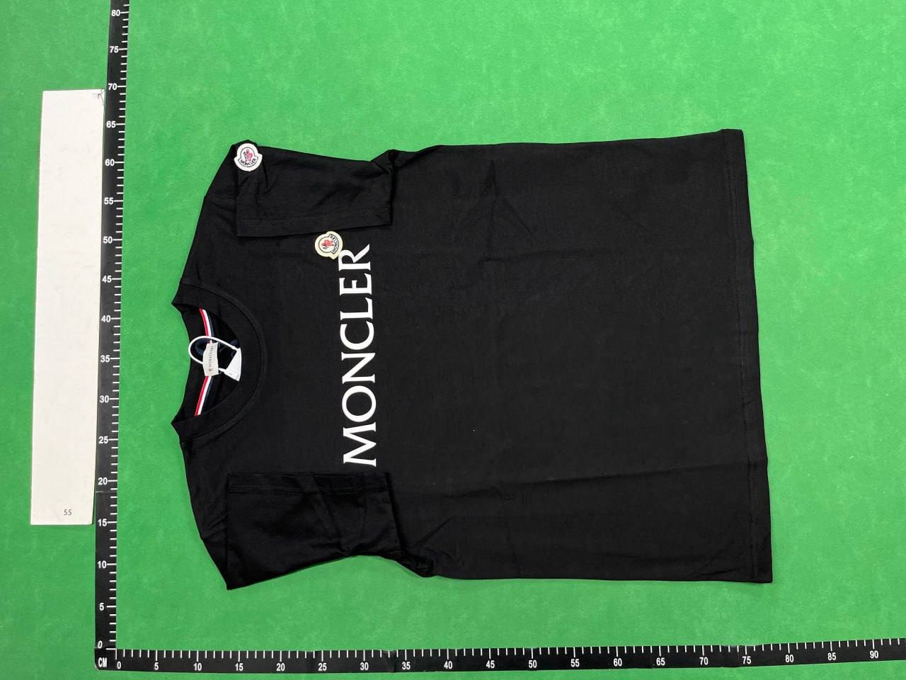 Moncler T-shirt
