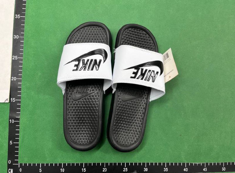 Nike Slide