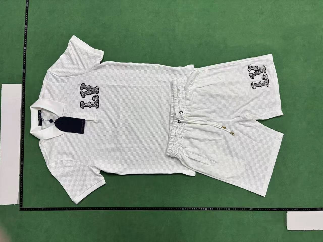 LV /DIor/Dolce & Gabbana/  Fendi/ shorts /  Short sleeve/t-shirt/Beach pants/【showing pictures when in contact with water】