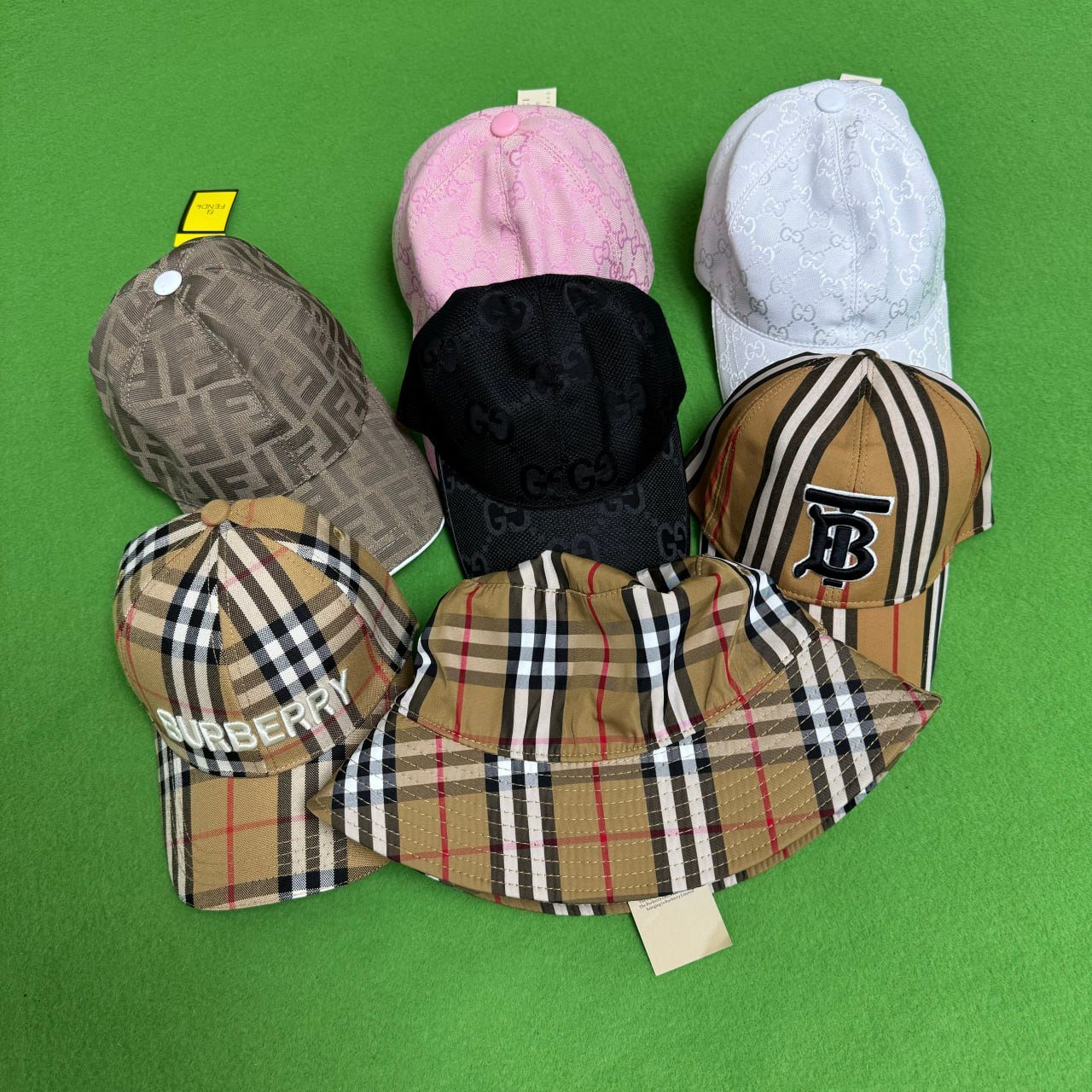  LV/Burberry /CORTEIZ /Dior/Fendi/Loro Piana/Ralph Lauren/  hat