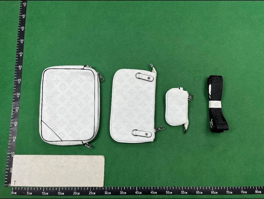 Louis Vuitton Bags LV Top versionDior bags Top version