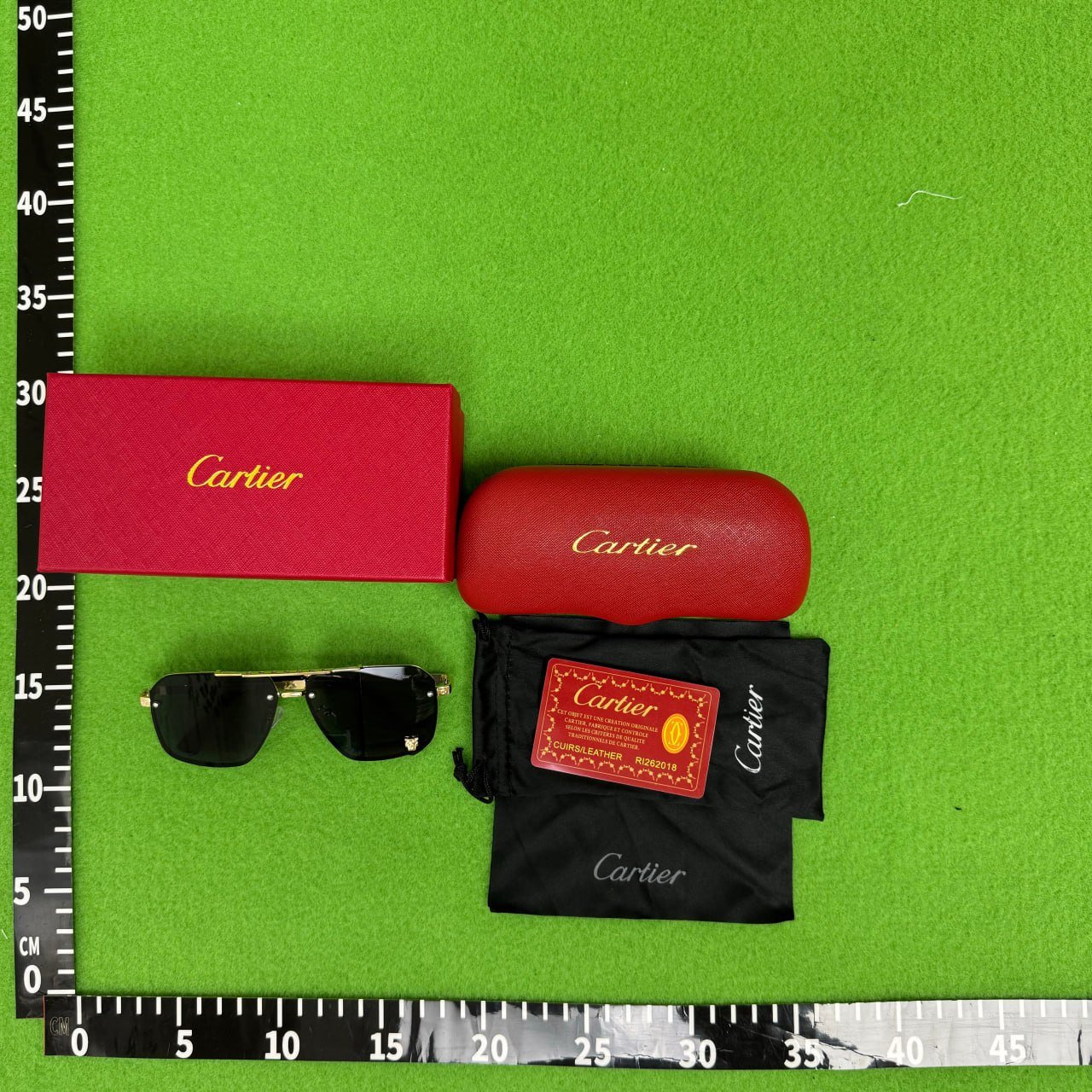 miumiu GlassesLV Lou