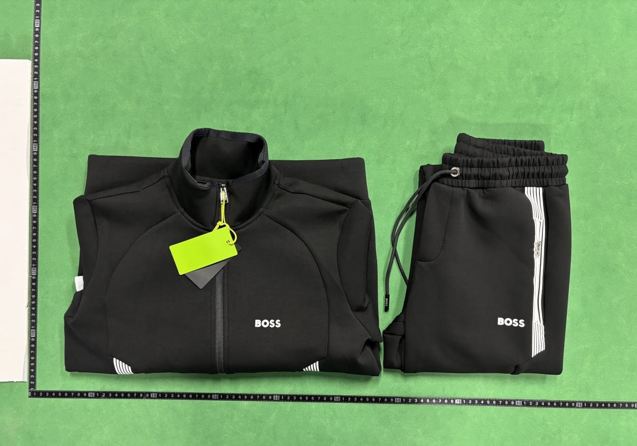 Boss T-shirt / Sweatshirt  Jacket  Suit 