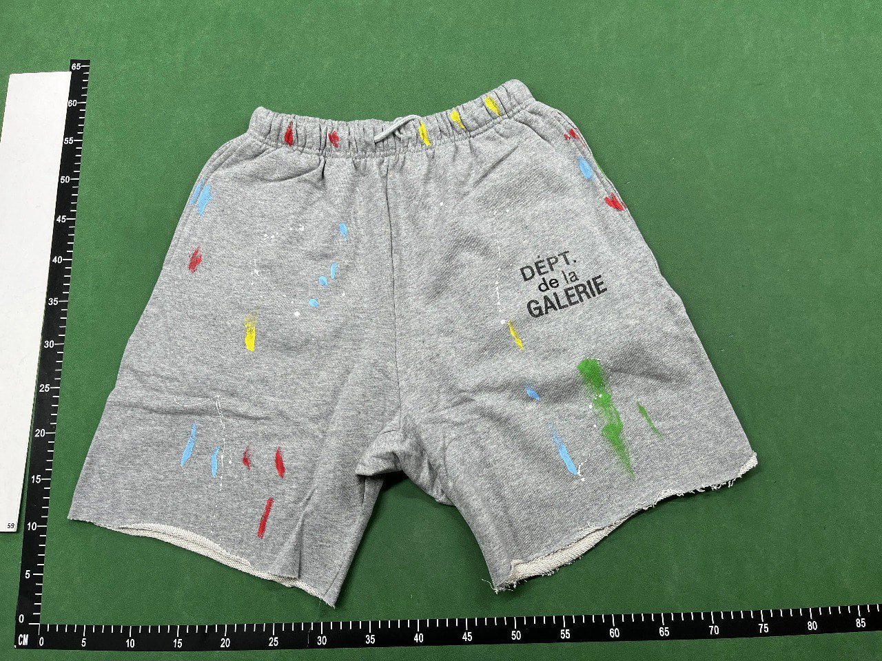 GALLERY DEPT shorts(
