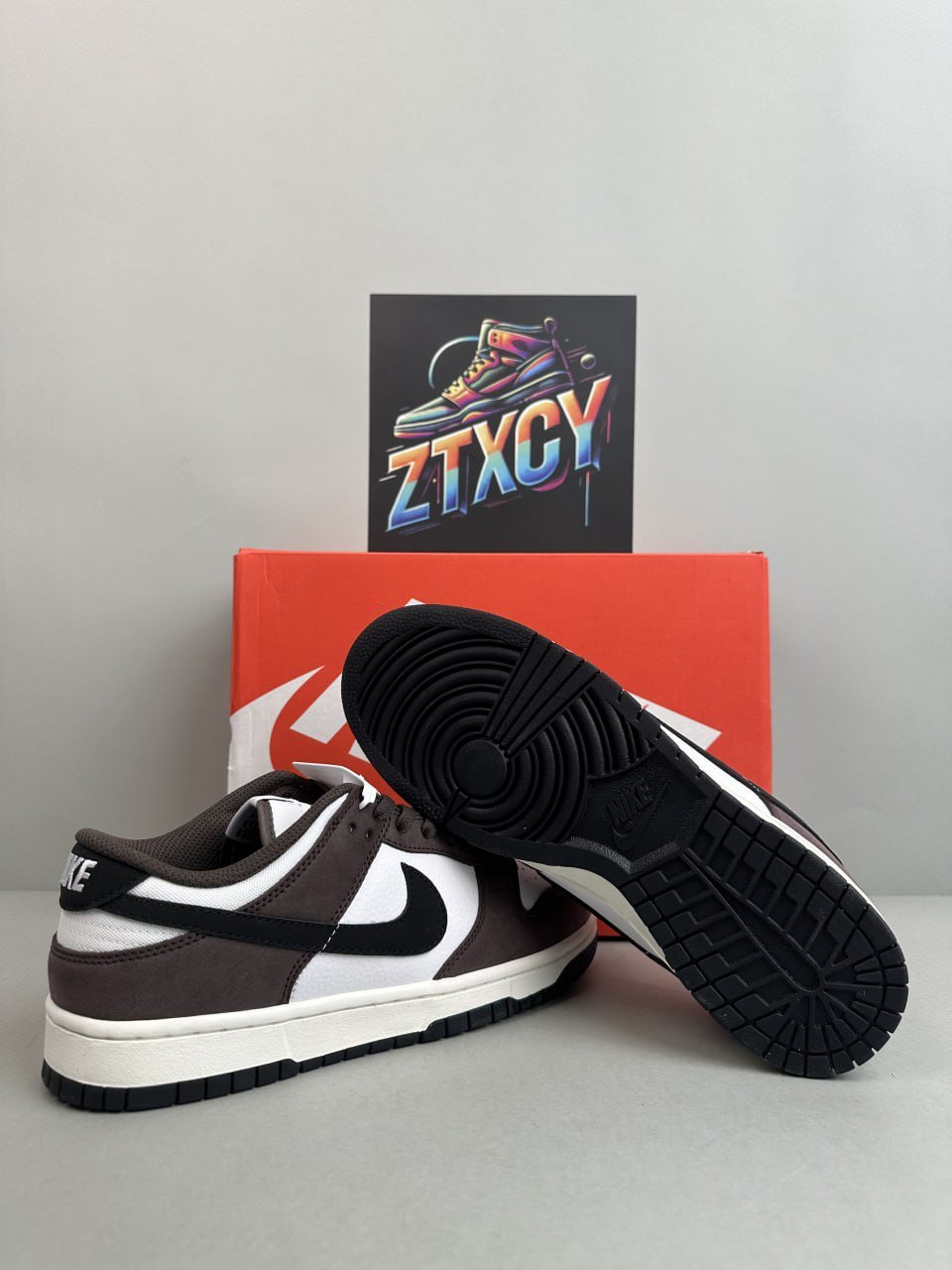 NIKE DUNK LOW