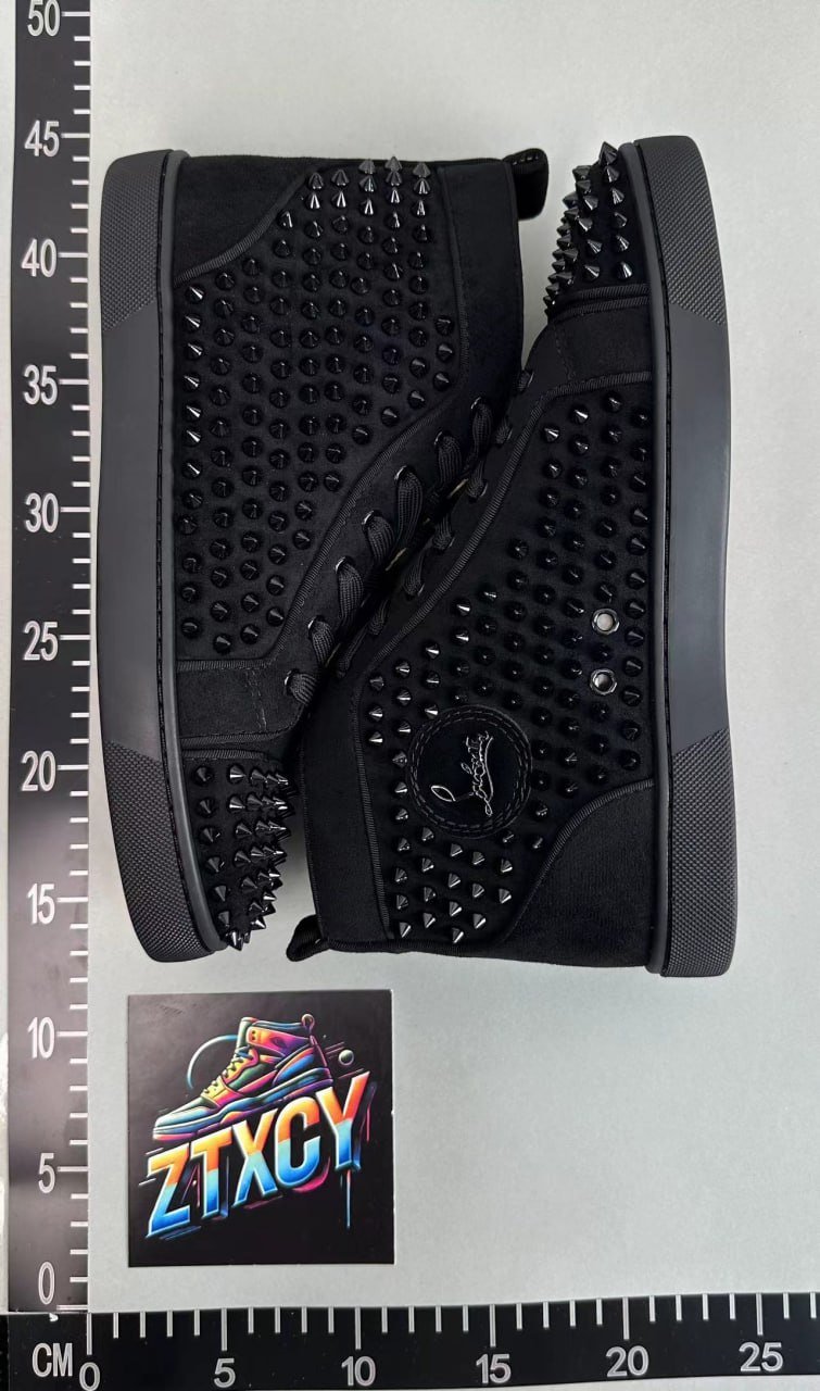 LOUBOUTIN shoes