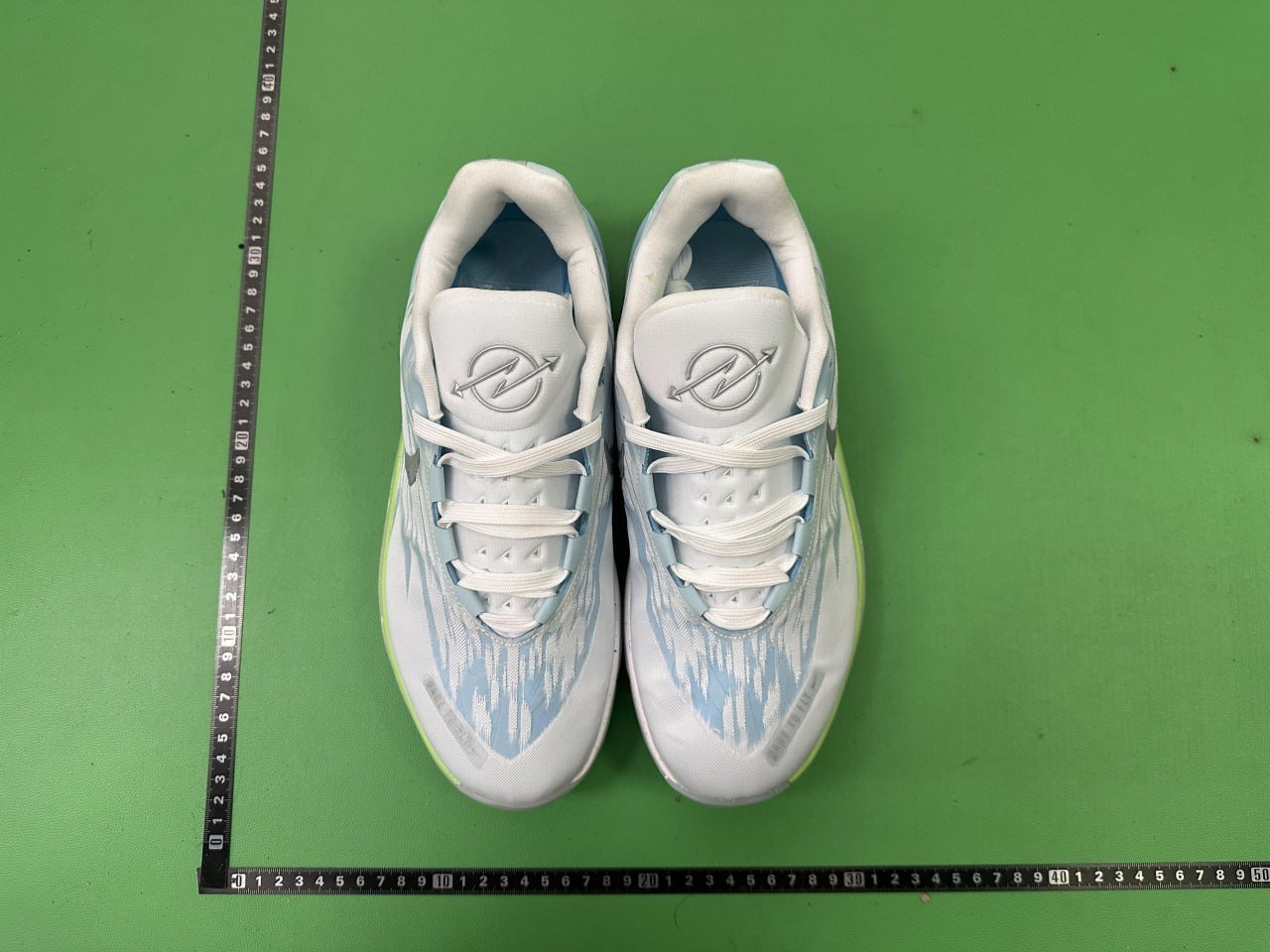 Nike Zoom GT Cut 2