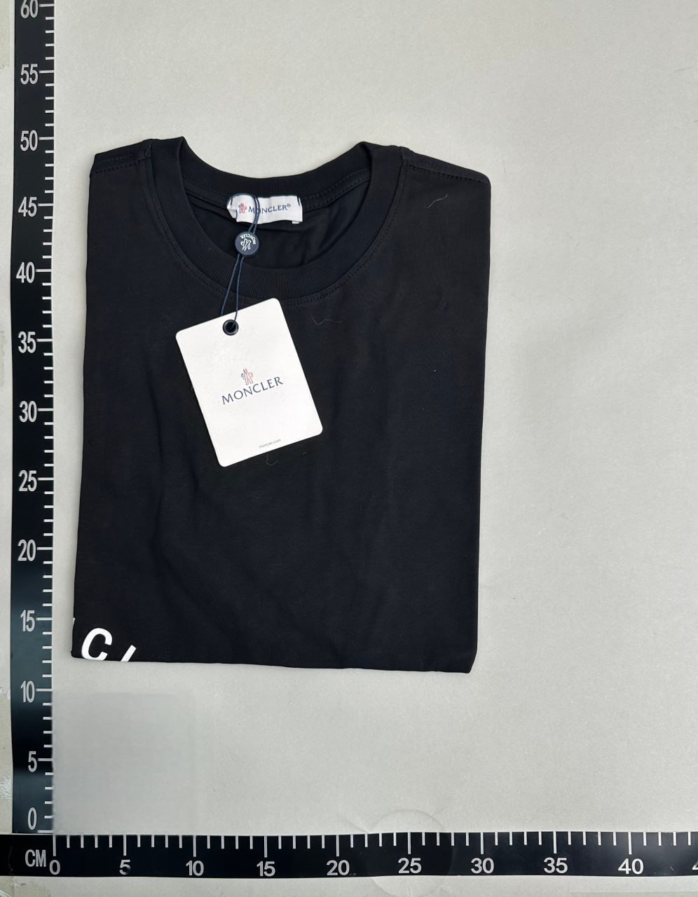 Moncler T-shirt