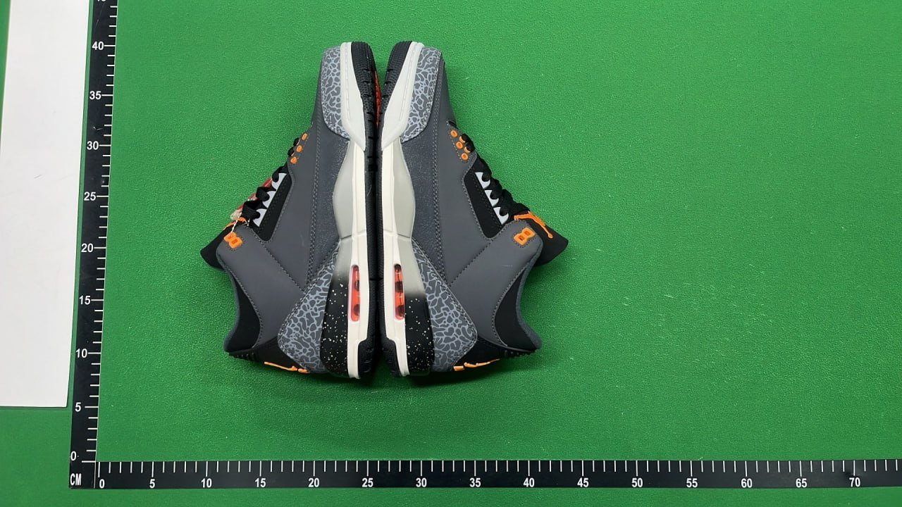 Air Jordan 3 Retro