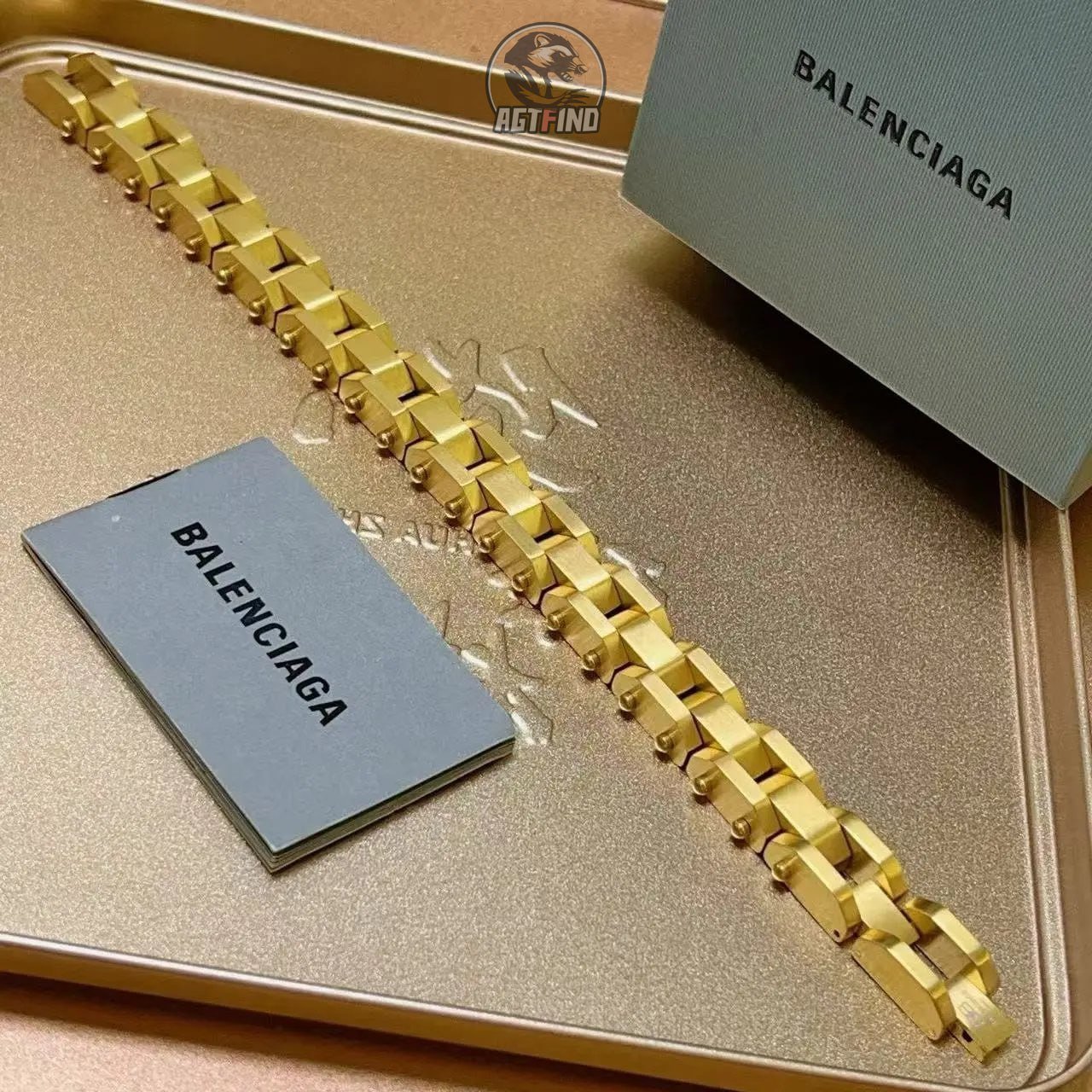 Gucci/Balenciaga /braceletnecklace