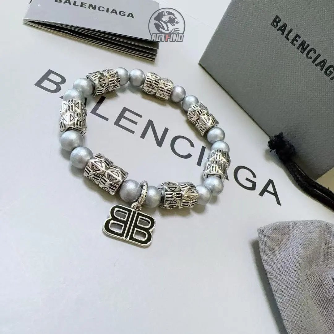Gucci/Balenciaga /braceletnecklace