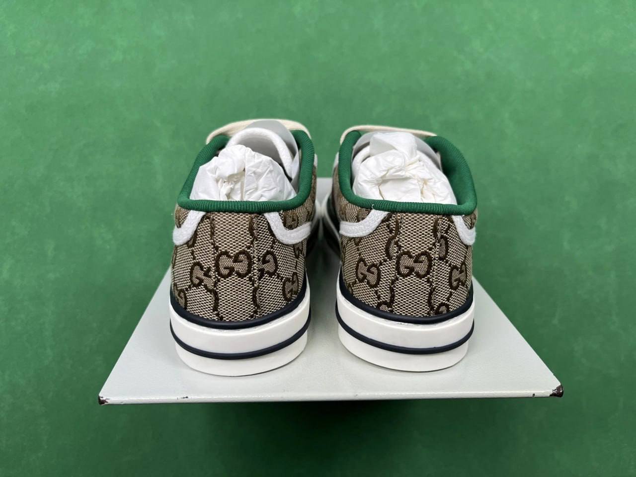 GUCCI SHOES (color 26)
