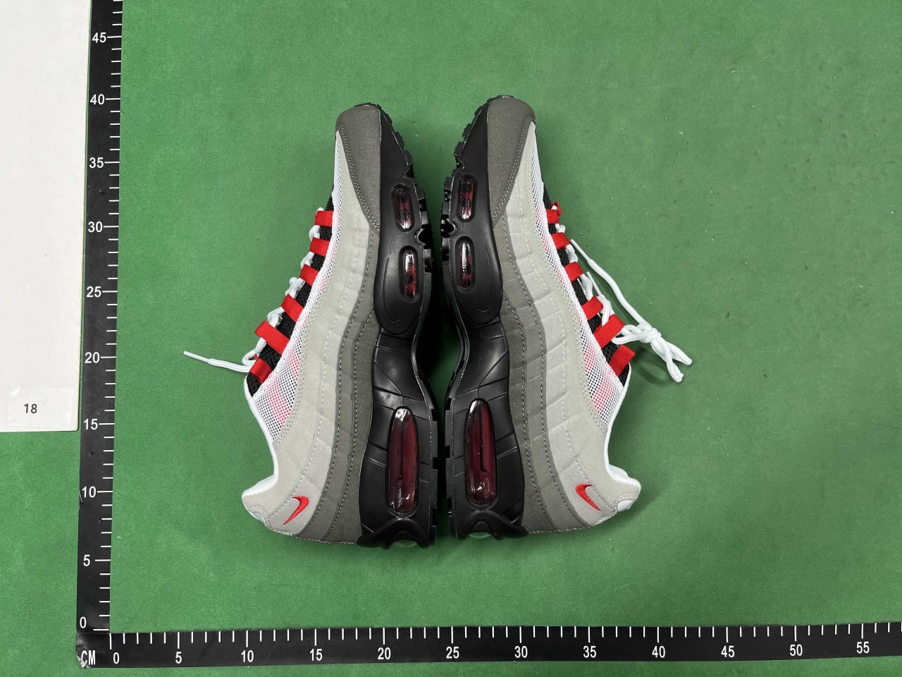 Nike Air Max 95 top