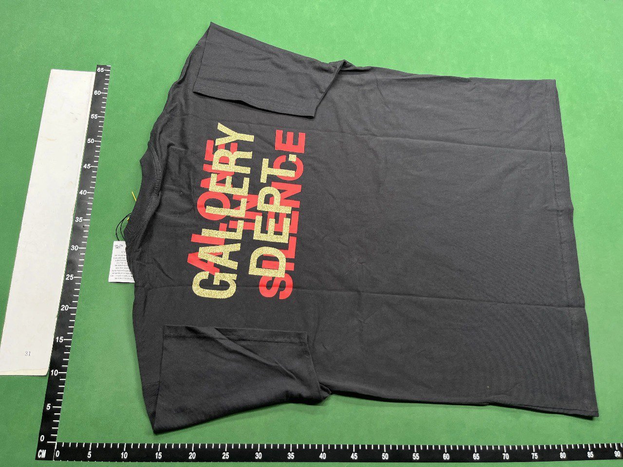 GALLERY DEPT  t-shirt