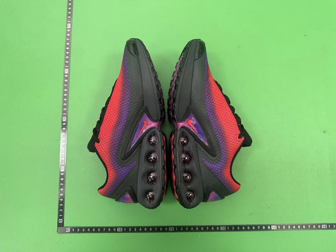 NIIke sports shoes