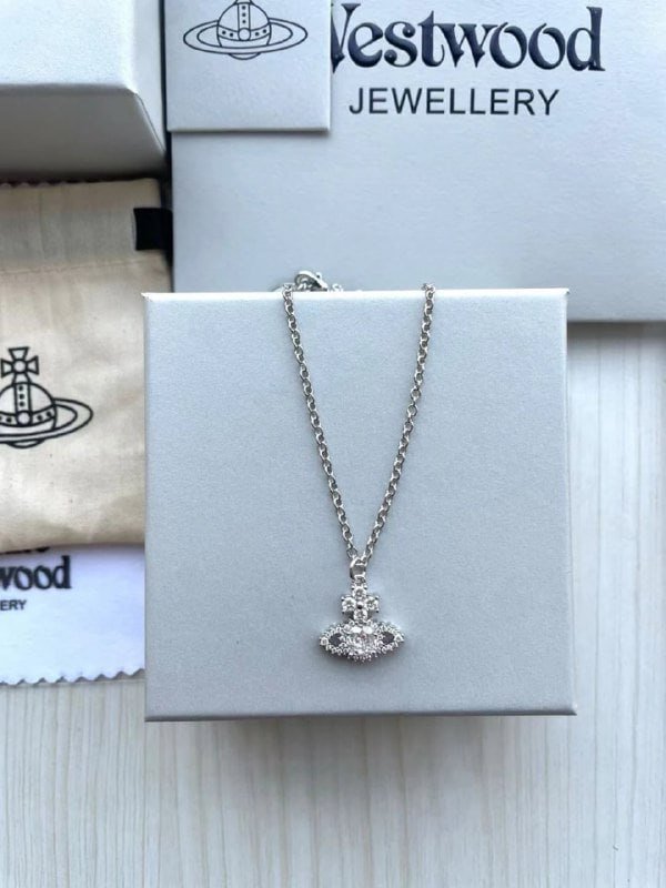 Collar Vivienne Westwood