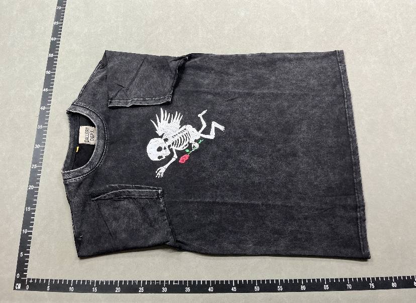 GALLERY DEPT T-shirt 