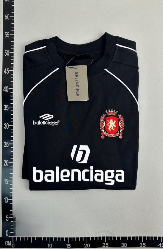 BALENCIAGA  T-shirt