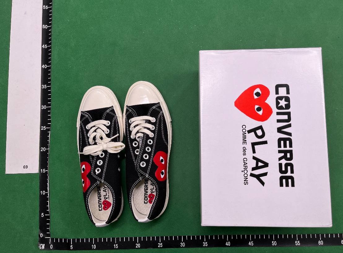 CONVERSE X CDG