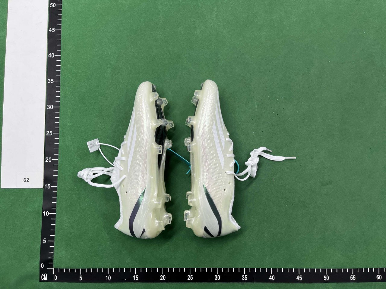 NIKE FOOTBALL BOOTS SHOES 