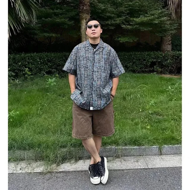 Car brown shorts